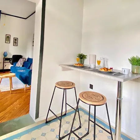 Voyage Au Calme A 10 Minutes Du Centre Avec Parking Inclus Et Fibre, Ideal Solo Et Pro Διαμέρισμα *